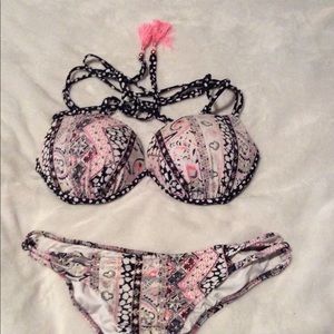 VS Gorgeous swim suit